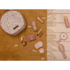 Little Dutch Beauty Case -Baby Product Sale 13 8548527f e500 4b46 af6d 797b6262748b