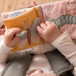 Little Dutch Soft Activity Book Flowers & Butterflies 7 Little Dutch Soft Activity Book Flowers & Butterflies -Baby Product Sale 15 a4a5993a 5847 4f3e 8dcf 95c8bbd02982