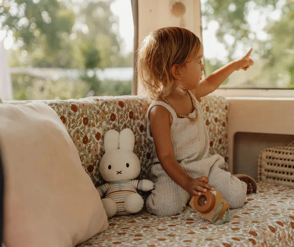 Cuddle Toy Miffy Vintage Little Flowers 35 Cm 8 Cuddle Toy Miffy Vintage Little Flowers 35 Cm - Image 6