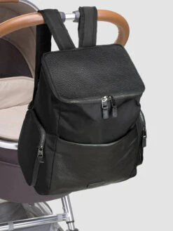 Storksak Alyssa Black & Gummetal 19 Storksak Alyssa Black & Gummetal -Baby Product Sale Alyssa Black Gunmetal 0010 buggy 03 800x b6571bd5 7d34 4014 b930 1a96d3ca8dd1