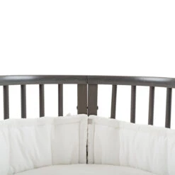 Stokke® Sleepi™ Bumper White V2 -Baby Product Sale StokkeSleepiBedBumperWhiteDetail160610 0338 SP