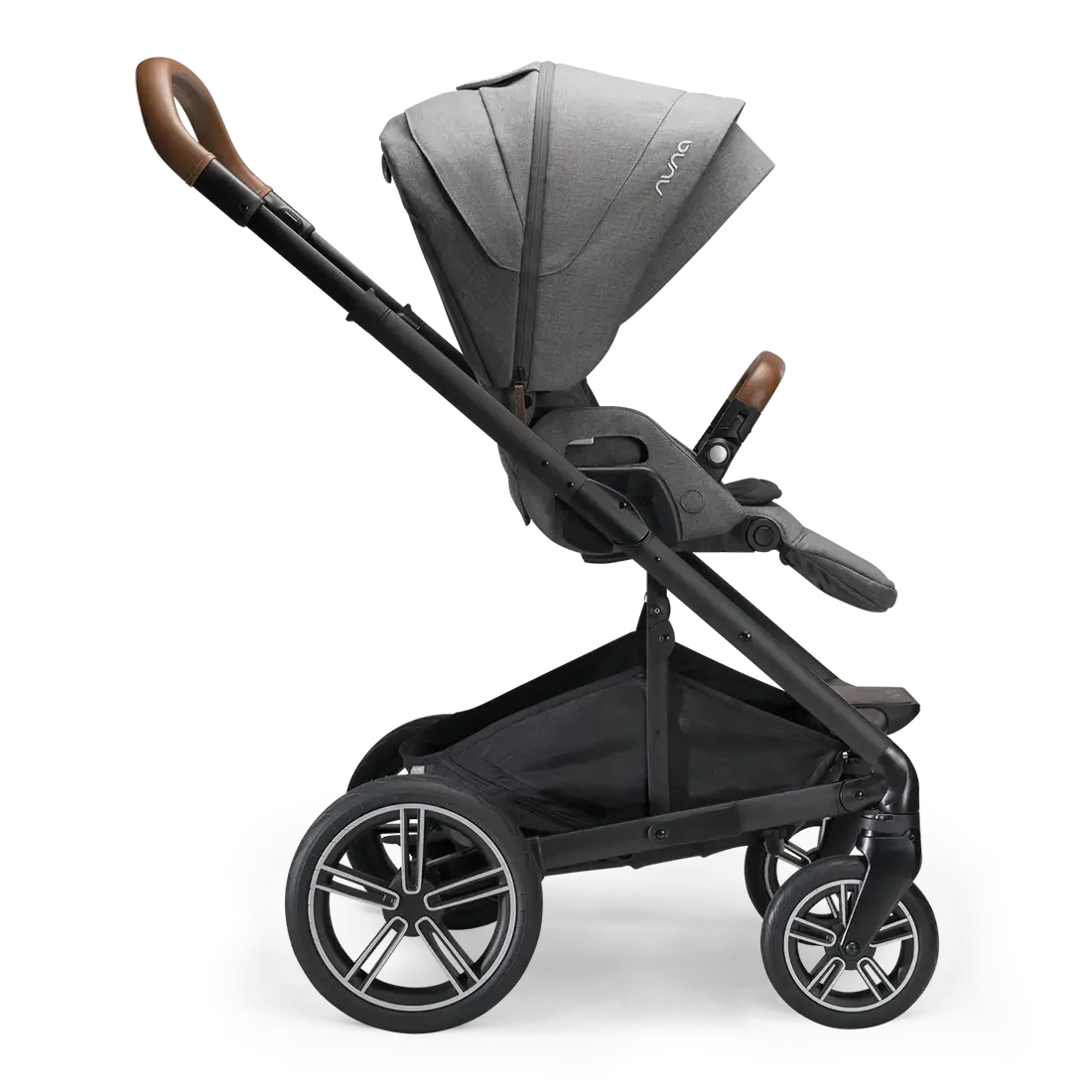 Nuna Mixx™ NextStroller With MagneTech Secure Snap™ Granite 6 Nuna Mixx™ NextStroller With MagneTech Secure Snap™ Granite - Image 4